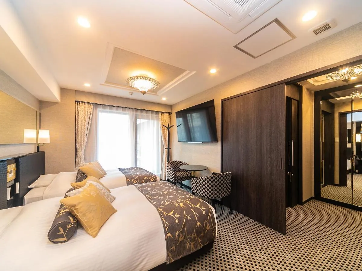 Apa Hotel Osaka Temmabashi Ekimae 3*,