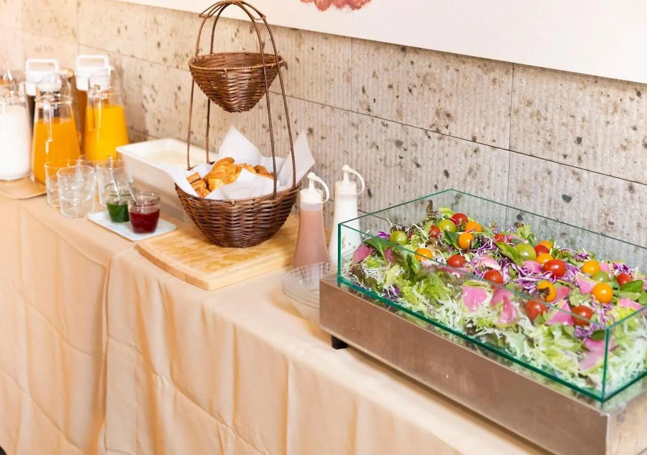 Apa Hotel Osaka Temmabashi Ekimae 3*,  Japonya